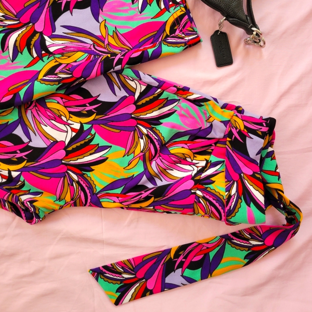 Colorful tropical print pants